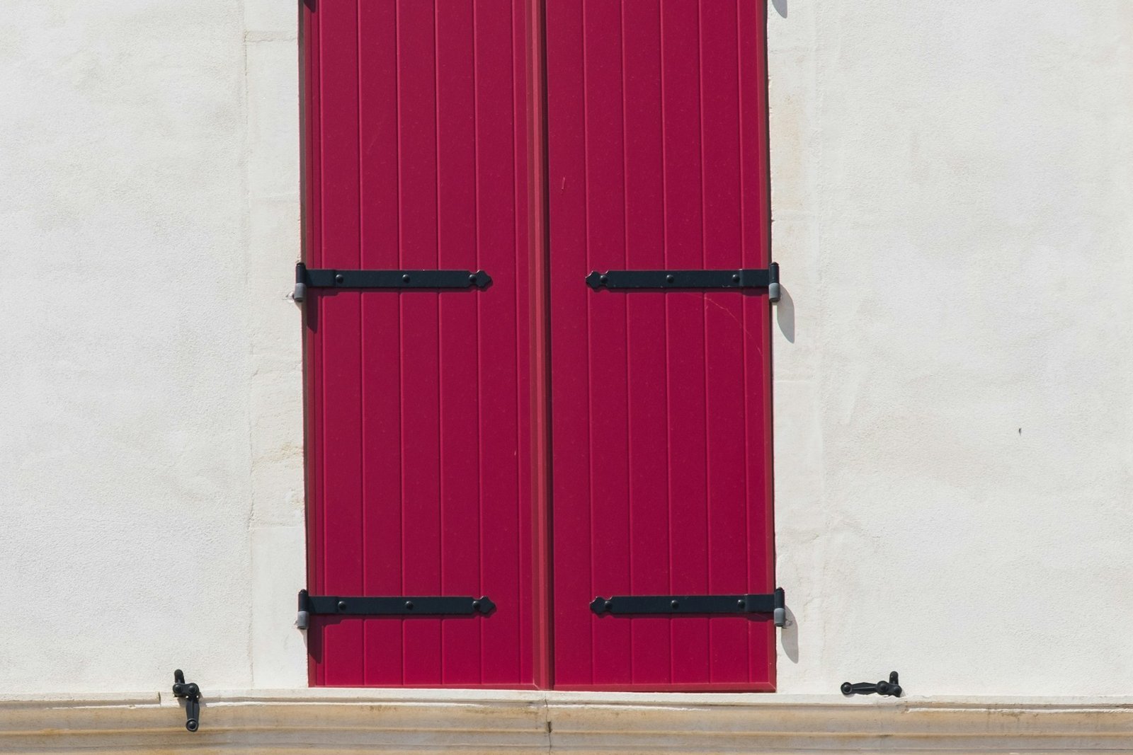 Unteres Türband einer Balkontür im geöffneten Zustand